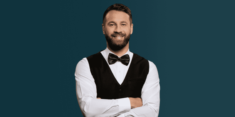 Stały Bonus Regularne oferty bonusowe w kasynie online Legend Play